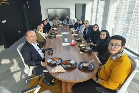 تقدیر از دانشجویان فعال پارک علم و فناوری سلامت به مناسبت روز دانشجو